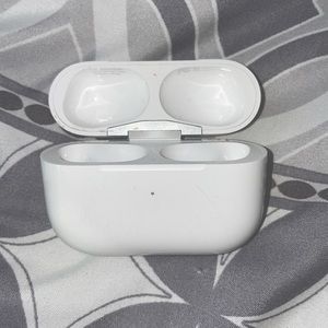 AirPods (3rd generation)- apple $120
